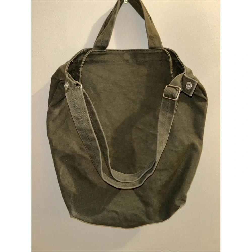 Baggu Bag Olive Green Canvas Tote Medium 17x15 Travel Crossbody Everyday Tote